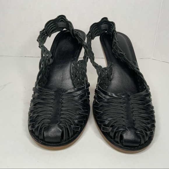 MICHAEL Michael Kors leather wedge sandals. - Picture 4 of 11